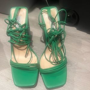 Steve Madden Manzie Lace up Heeled Sandals